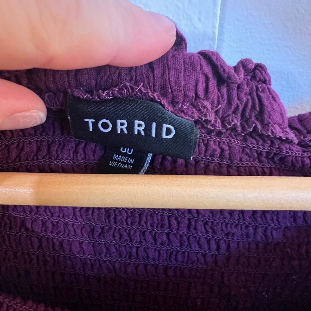 Torrid Top - Picture 2 of 3